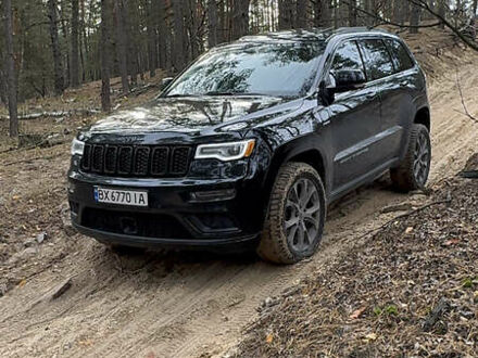 Черный Джип Гранд Чероки, объемом двигателя 5.65 л и пробегом 86 тыс. км за 35000 $, фото 1 на Automoto.ua