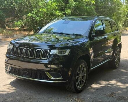 Чорний Джип Grand Cherokee, об'ємом двигуна 3 л та пробігом 66 тис. км за 34500 $, фото 1 на Automoto.ua