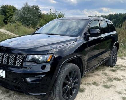 Чорний Джип Grand Cherokee, об'ємом двигуна 3.6 л та пробігом 27 тис. км за 27000 $, фото 1 на Automoto.ua