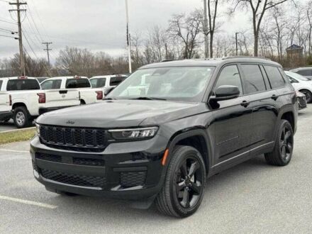 Джип Гранд Чероки 2023 в Тернополе на Automoto.ua Черный Джип Гранд Чероки, объемом двигателя 3.6 л и пробегом 10 тыс. км за 14000 $, фото 1 на Automoto.ua