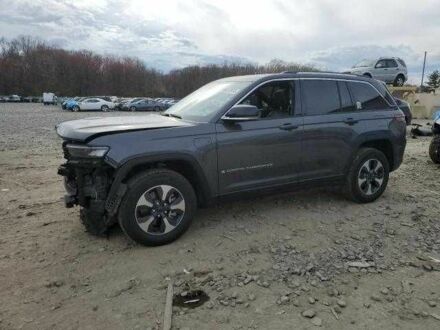 Чорний Джип Grand Cherokee, об'ємом двигуна 2 л та пробігом 22 тис. км за 38400 $, фото 1 на Automoto.ua