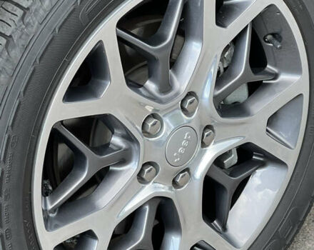 Джип Гранд Чероки 2021 в Одессе на Automoto.ua Фиолетовый Джип Гранд Чероки, объемом двигателя 3.6 л и пробегом 51 тыс. км за 28900 $, фото 12 на Automoto.ua