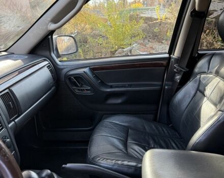Джип Гранд Чероки 2004 в Ирпене на Automoto.ua Коричневый Джип Гранд Чероки, объемом двигателя 2.7 л и пробегом 286 тыс. км за 4950 $, фото 9 на Automoto.ua