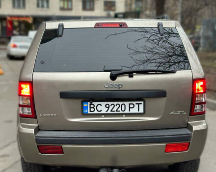 Джип Гранд Чероки 2005 в Киеве на Automoto.ua Коричневый Джип Гранд Чероки, объемом двигателя 4.7 л и пробегом 240 тыс. км за 9999 $, фото 6 на Automoto.ua