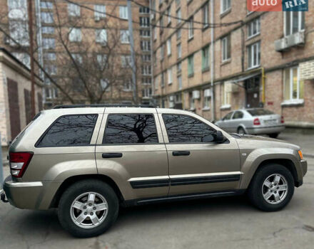 Джип Гранд Чероки 2005 в Киеве на Automoto.ua Коричневый Джип Гранд Чероки, объемом двигателя 4.7 л и пробегом 240 тыс. км за 9999 $, фото 3 на Automoto.ua