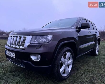 Коричневый Джип Гранд Чероки, объемом двигателя 2.99 л и пробегом 297 тыс. км за 18000 $, фото 2 на Automoto.ua