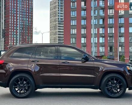 Коричневий Джип Grand Cherokee, об'ємом двигуна 3 л та пробігом 239 тис. км за 21900 $, фото 7 на Automoto.ua