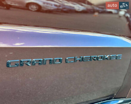 Коричневий Джип Grand Cherokee, об'ємом двигуна 3 л та пробігом 239 тис. км за 21900 $, фото 12 на Automoto.ua