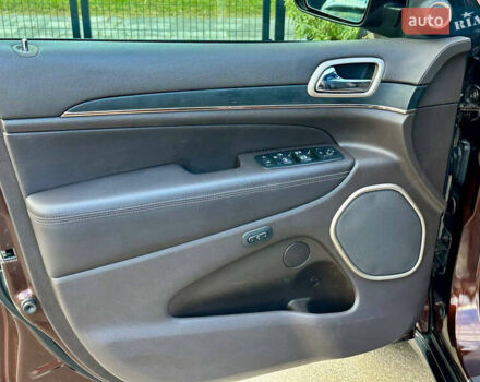 Коричневий Джип Grand Cherokee, об'ємом двигуна 3 л та пробігом 239 тис. км за 21900 $, фото 23 на Automoto.ua