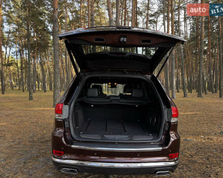 Коричневий Джип Grand Cherokee, об'ємом двигуна 2.99 л та пробігом 218 тис. км за 25000 $, фото 14 на Automoto.ua