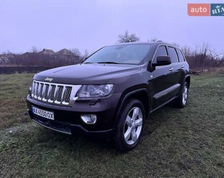 Коричневый Джип Гранд Чероки, объемом двигателя 2.99 л и пробегом 297 тыс. км за 18000 $, фото 1 на Automoto.ua