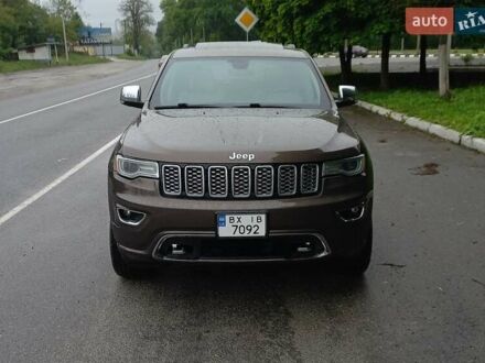 Джип Grand Cherokee 2017 у Хмельницькому на Automoto.ua Коричневий Джип Grand Cherokee, об'ємом двигуна 3.6 л та пробігом 167 тис. км за 24800 $, фото 1 на Automoto.ua