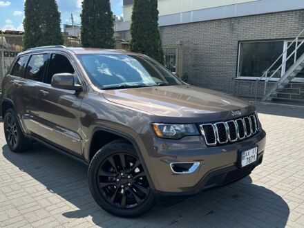 Джип Grand Cherokee 2017 у Мерефа на Automoto.ua Коричневий Джип Grand Cherokee, об'ємом двигуна 3.6 л та пробігом 127 тис. км за 22000 $, фото 1 на Automoto.ua