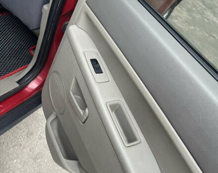 Красный Джип Гранд Чероки, объемом двигателя 3.7 л и пробегом 332 тыс. км за 6700 $, фото 13 на Automoto.ua