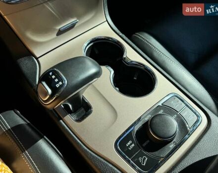 Красный Джип Гранд Чероки, объемом двигателя 2.99 л и пробегом 94 тыс. км за 25000 $, фото 24 на Automoto.ua