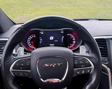 Красный Джип Гранд Чероки, объемом двигателя 6.4 л и пробегом 177 тыс. км за 31900 $, фото 24 на Automoto.ua