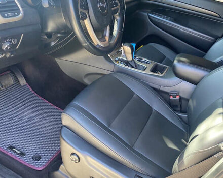 Красный Джип Гранд Чероки, объемом двигателя 3.6 л и пробегом 157 тыс. км за 25300 $, фото 5 на Automoto.ua