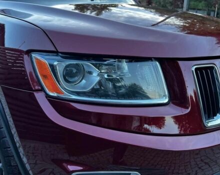 Червоний Джип Grand Cherokee, об'ємом двигуна 0 л та пробігом 150 тис. км за 16000 $, фото 4 на Automoto.ua
