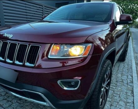 Червоний Джип Grand Cherokee, об'ємом двигуна 0 л та пробігом 150 тис. км за 16000 $, фото 12 на Automoto.ua