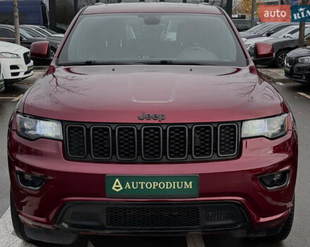 Красный Джип Гранд Чероки, объемом двигателя 3.6 л и пробегом 74 тыс. км за 23500 $, фото 3 на Automoto.ua