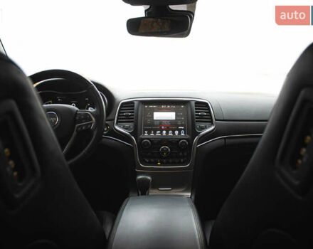 Красный Джип Гранд Чероки, объемом двигателя 3.6 л и пробегом 55 тыс. км за 28900 $, фото 15 на Automoto.ua