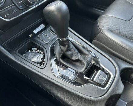 Красный Джип Гранд Чероки, объемом двигателя 2.4 л и пробегом 99 тыс. км за 19800 $, фото 15 на Automoto.ua