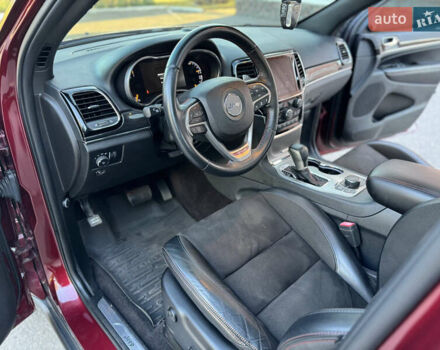 Червоний Джип Grand Cherokee, об'ємом двигуна 5.65 л та пробігом 99 тис. км за 33700 $, фото 39 на Automoto.ua