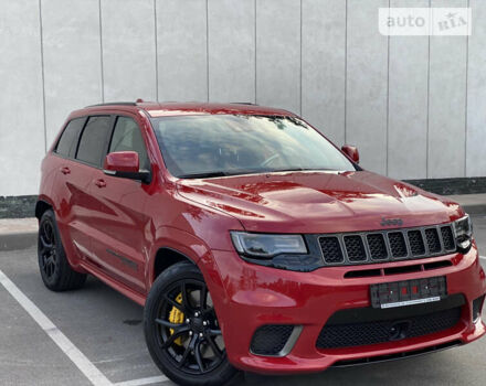 Красный Джип Гранд Чероки, объемом двигателя 6.2 л и пробегом 5 тыс. км за 99999 $, фото 1 на Automoto.ua