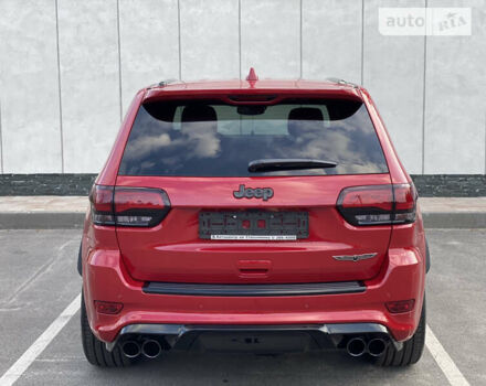 Красный Джип Гранд Чероки, объемом двигателя 6.2 л и пробегом 5 тыс. км за 99999 $, фото 5 на Automoto.ua