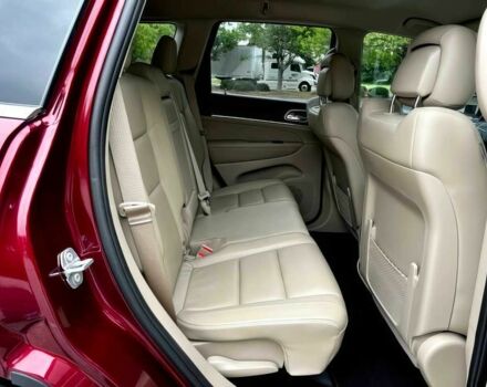 Джип Гранд Чероки 2019 в Ровно на Automoto.ua Красный Джип Гранд Чероки, объемом двигателя 3.6 л и пробегом 33 тыс. км за 14000 $, фото 19 на Automoto.ua