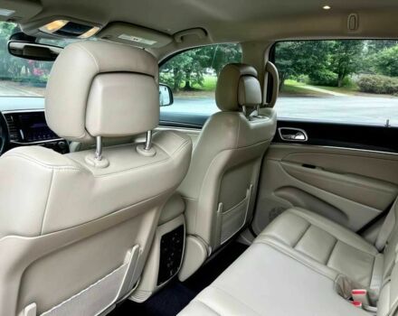 Джип Гранд Чероки 2019 в Ровно на Automoto.ua Красный Джип Гранд Чероки, объемом двигателя 3.6 л и пробегом 33 тыс. км за 14000 $, фото 21 на Automoto.ua