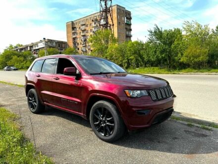 Джип Grand Cherokee 2019 у Обухове на Automoto.ua Червоний Джип Grand Cherokee, об'ємом двигуна 3.6 л та пробігом 122 тис. км за 18600 $, фото 1 на Automoto.ua