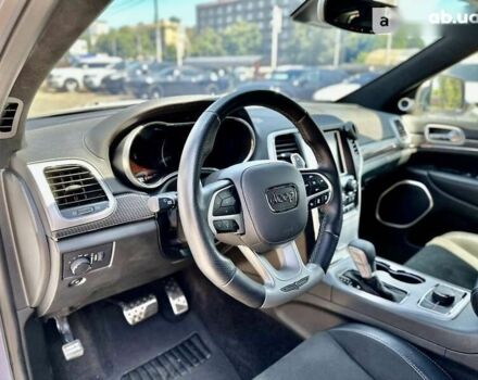 Джип Гранд Чероки, объемом двигателя 6.2 л и пробегом 30 тыс. км за 89900 $, фото 25 на Automoto.ua