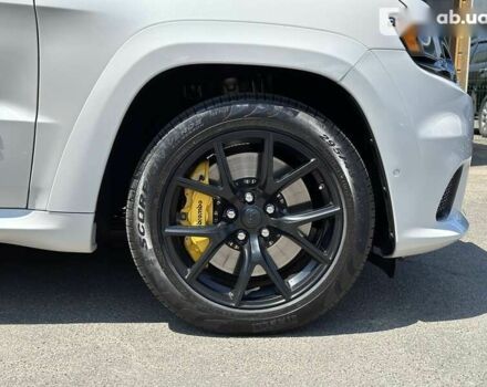 Джип Гранд Чероки, объемом двигателя 6.2 л и пробегом 30 тыс. км за 89900 $, фото 12 на Automoto.ua