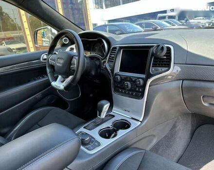 Джип Гранд Чероки, объемом двигателя 6.2 л и пробегом 30 тыс. км за 89900 $, фото 18 на Automoto.ua