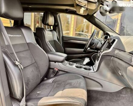 Джип Гранд Чероки, объемом двигателя 6.2 л и пробегом 30 тыс. км за 89900 $, фото 19 на Automoto.ua