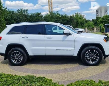 Джип Гранд Чероки, объемом двигателя 3.6 л и пробегом 43 тыс. км за 33499 $, фото 1 на Automoto.ua