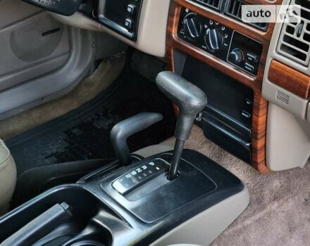 Джип Grand Cherokee, об'ємом двигуна 5.2 л та пробігом 321 тис. км за 7500 $, фото 4 на Automoto.ua