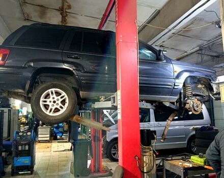 Джип Grand Cherokee, об'ємом двигуна 2.7 л та пробігом 300 тис. км за 3900 $, фото 6 на Automoto.ua