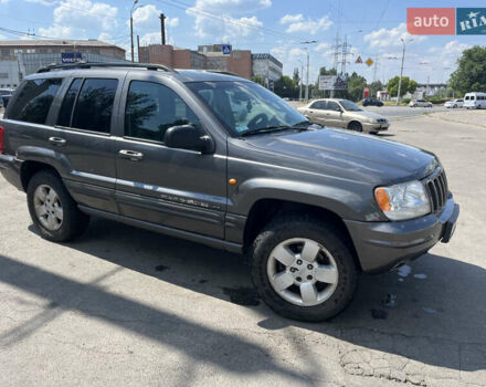 Джип Гранд Чероки, объемом двигателя 2.69 л и пробегом 355 тыс. км за 7100 $, фото 4 на Automoto.ua