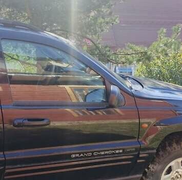 Джип Гранд Чероки 2003 в Буковеле на Automoto.ua Джип Гранд Чероки, объемом двигателя 2.69 л и пробегом 247 тыс. км за 7500 $, фото 1 на Automoto.ua