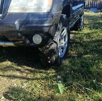 Джип Гранд Чероки 2003 в Буковеле на Automoto.ua Джип Гранд Чероки, объемом двигателя 2.69 л и пробегом 247 тыс. км за 7500 $, фото 2 на Automoto.ua