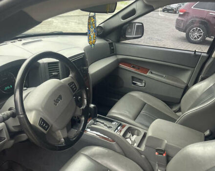 Джип Grand Cherokee, об'ємом двигуна 5.65 л та пробігом 180 тис. км за 9900 $, фото 9 на Automoto.ua