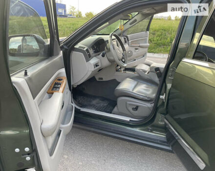 Джип Гранд Чероки, объемом двигателя 2.99 л и пробегом 340 тыс. км за 9300 $, фото 9 на Automoto.ua