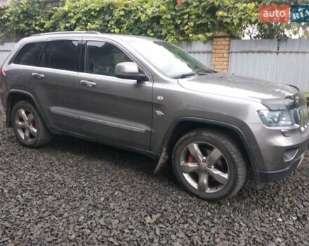 Джип Гранд Чероки 2011 в Луцке на Automoto.ua Джип Гранд Чероки, объемом двигателя 3 л и пробегом 134 тыс. км за 14000 $, фото 2 на Automoto.ua