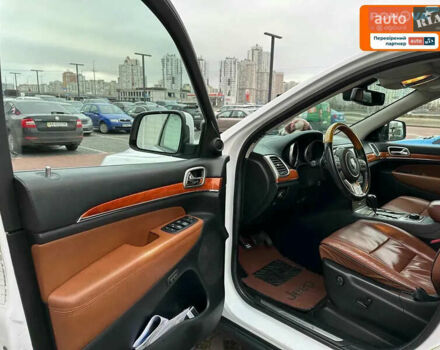 Джип Гранд Чероки, объемом двигателя 2.99 л и пробегом 150 тыс. км за 15400 $, фото 11 на Automoto.ua