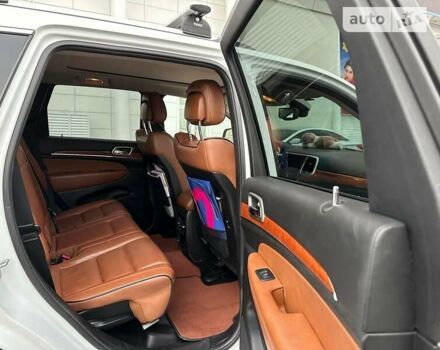 Джип Grand Cherokee, об'ємом двигуна 0 л та пробігом 150 тис. км за 18200 $, фото 14 на Automoto.ua