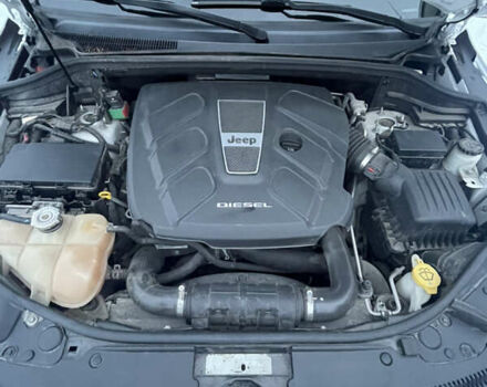 Джип Grand Cherokee, об'ємом двигуна 2.99 л та пробігом 215 тис. км за 23900 $, фото 13 на Automoto.ua