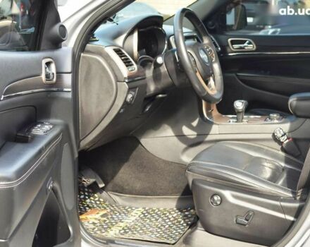 Джип Grand Cherokee, об'ємом двигуна 3 л та пробігом 135 тис. км за 24000 $, фото 16 на Automoto.ua