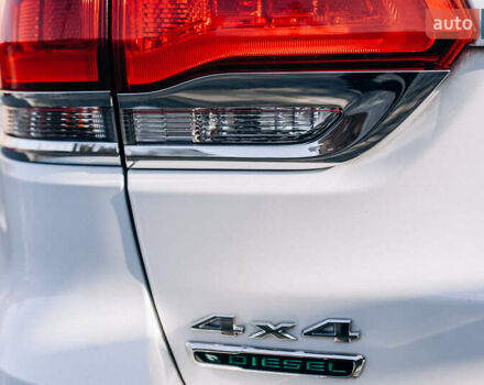 Джип Grand Cherokee, об'ємом двигуна 2.99 л та пробігом 251 тис. км за 21000 $, фото 7 на Automoto.ua